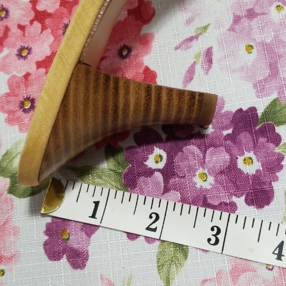 Coldwater Creek Mules Yellow - Picture 4 of 6